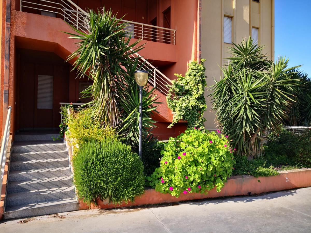 Happy Mare Apartment Su Forti Ngoại thất bức ảnh